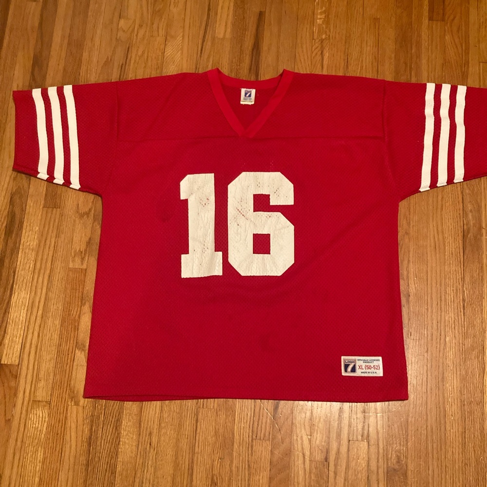 Joe Montana San Francisco 49’ers jersey.